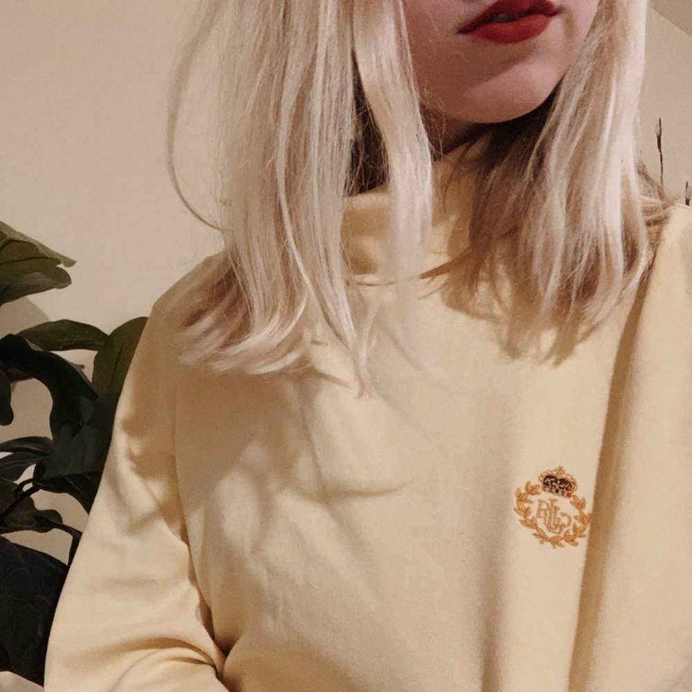 👑Ralph Lauren turtleneck!